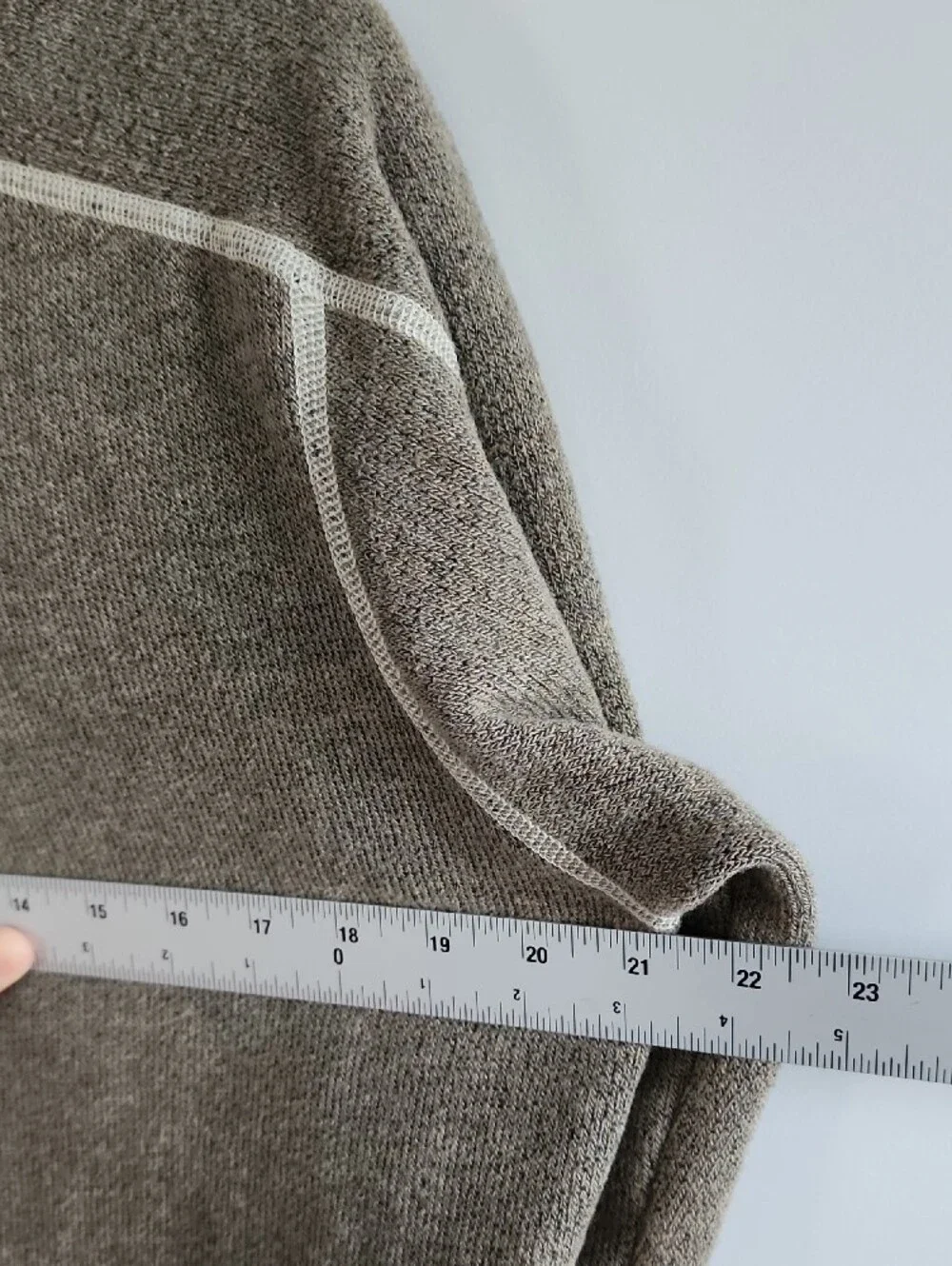 KUHL Europa 1/4 Zip Fleece Sweater Mens Medium Oatmeal Gray Flawed Gorpcore Cozy